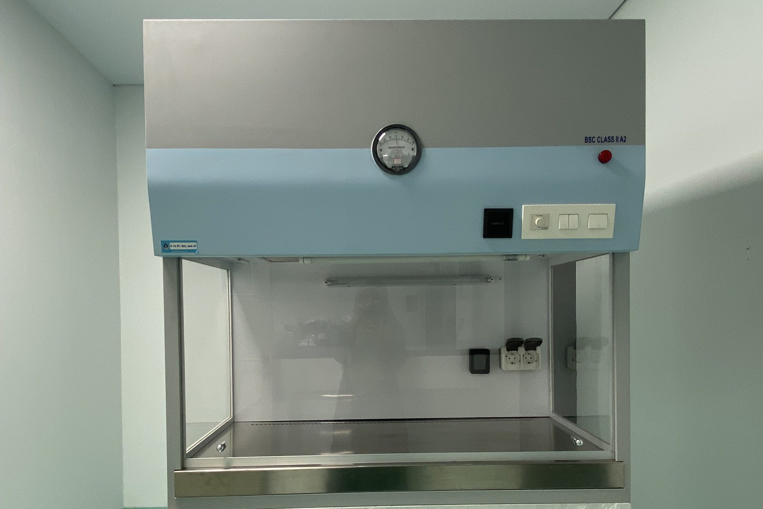 Mikrobiologi-scaled Laboratorium Kebidanan Kehamilan